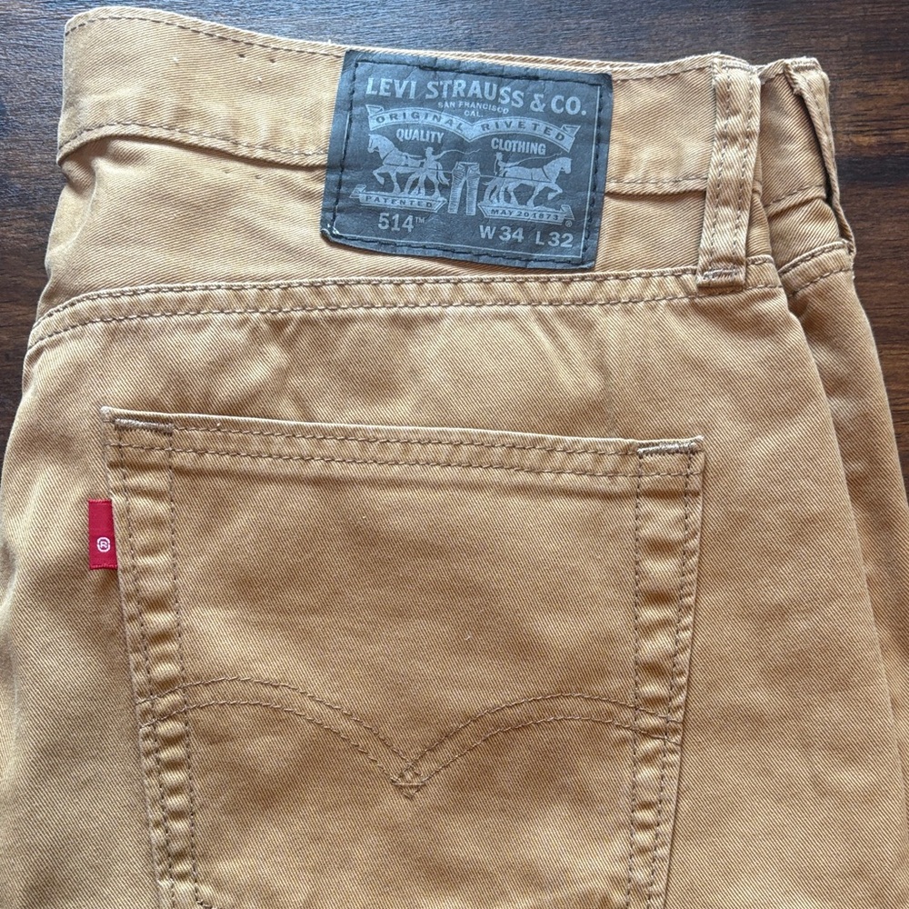 Levi's Camel Khaki Pants